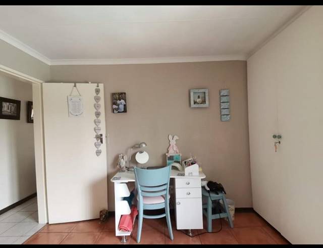 3 BEDROOM HOUSE FOR SALE IN SUIDEROORD